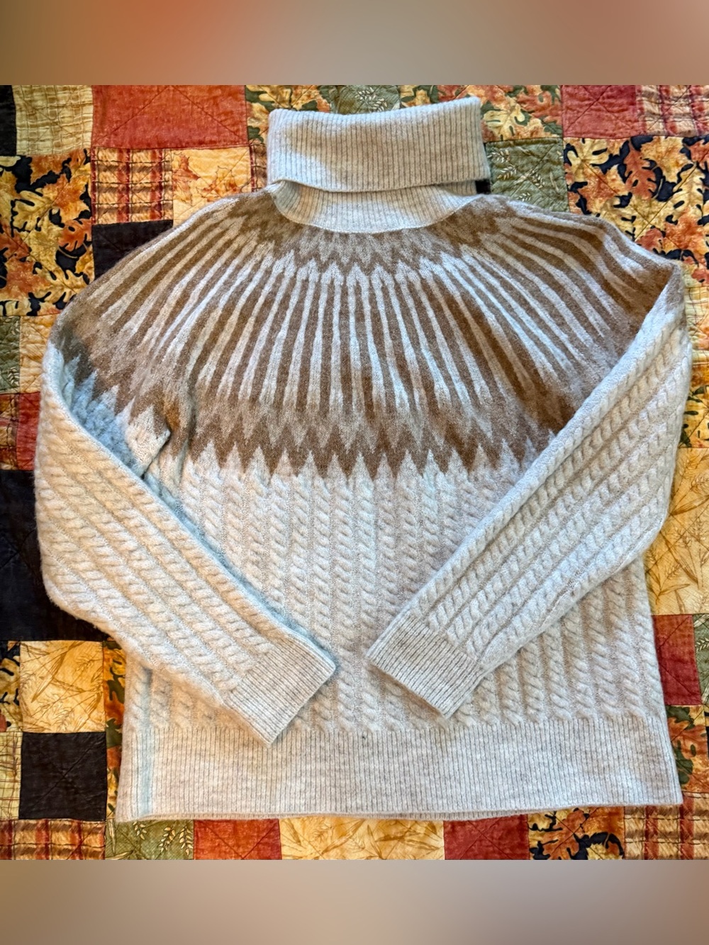 Evereve Cream and Tan Nordic-Pattern Cable Turtleneck Sweater